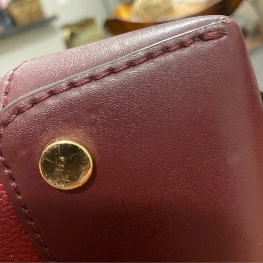 Michael Kors Mercer Gallery Satchel • Large • Reinforced Corners • Center Zip - Picture 15 of 16